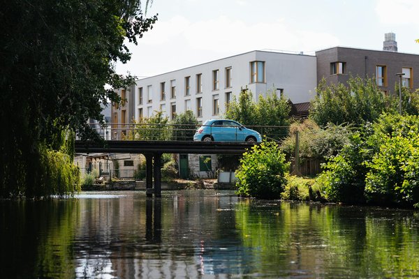 Comment organiser un camping pour une expédition de pêche en lac de montagne?
